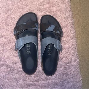 Women’s Birkenstock size 11